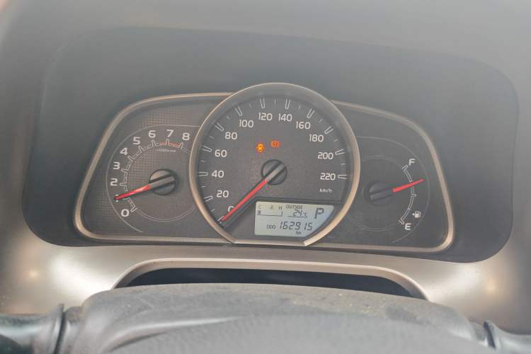 Used Toyota RAV4 2013 2.0L CVT Two-Wheel Drive Urban Edition Instrument Cluster