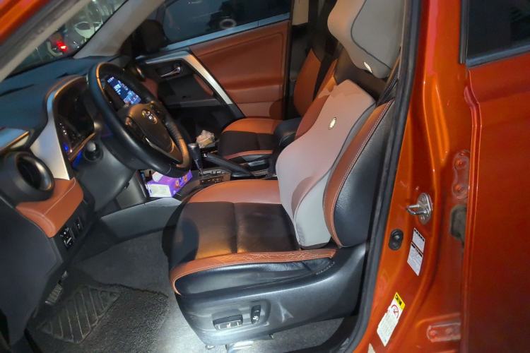 Used Toyota RAV4 2013 2.5L Automatic 4x4 Luxury Edition Left Front Seat