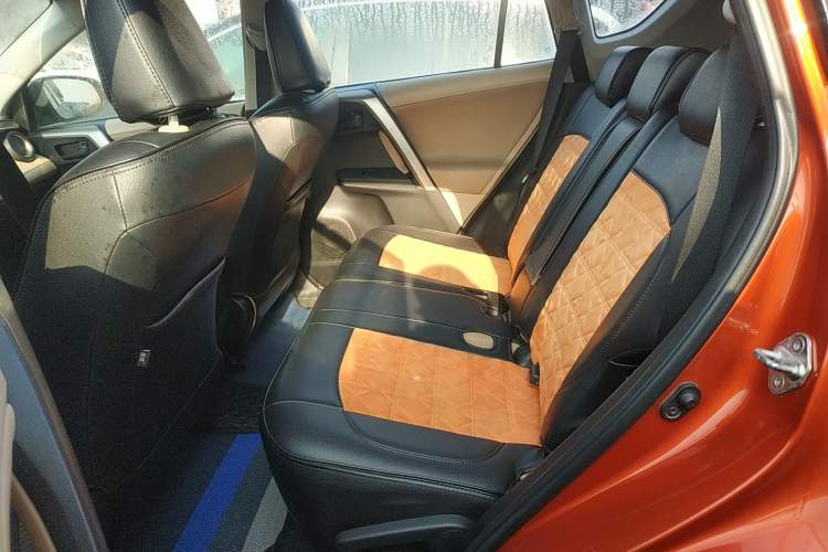 Used Toyota RAV4 2013 2.0L Manual Two-Wheel Drive Urban Edition Left Rear Seat