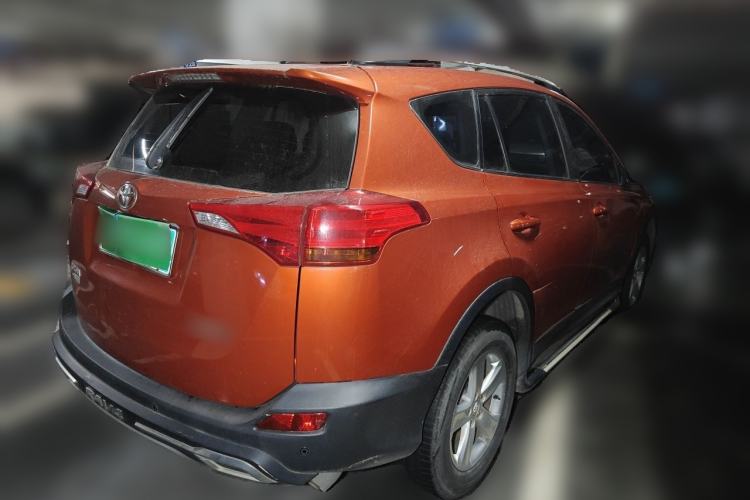Used Toyota RAV4 2013 2.0L CVT Two-Wheel Drive Urban Edition Rear Right 45 Deg
