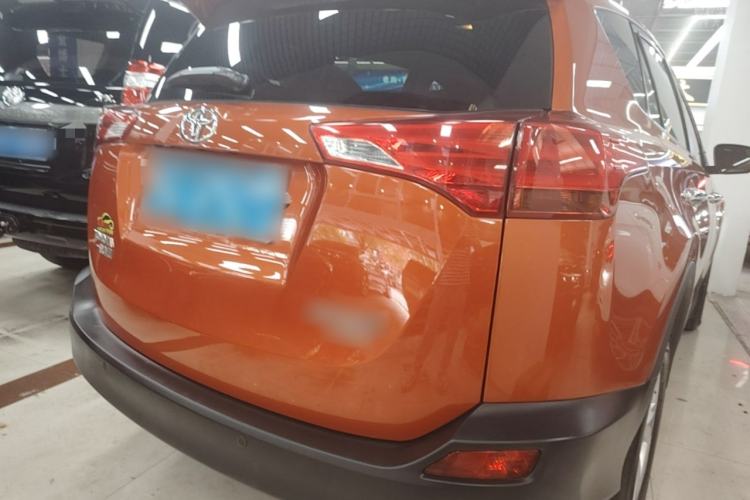 Used Toyota RAV4 2013 2.0L CVT Four-Wheel Drive New Edition Rear Right 45 Deg