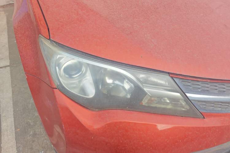 Used Toyota RAV4 2013 2.0L CVT Two-Wheel Drive Urban Edition Right Front Headlight