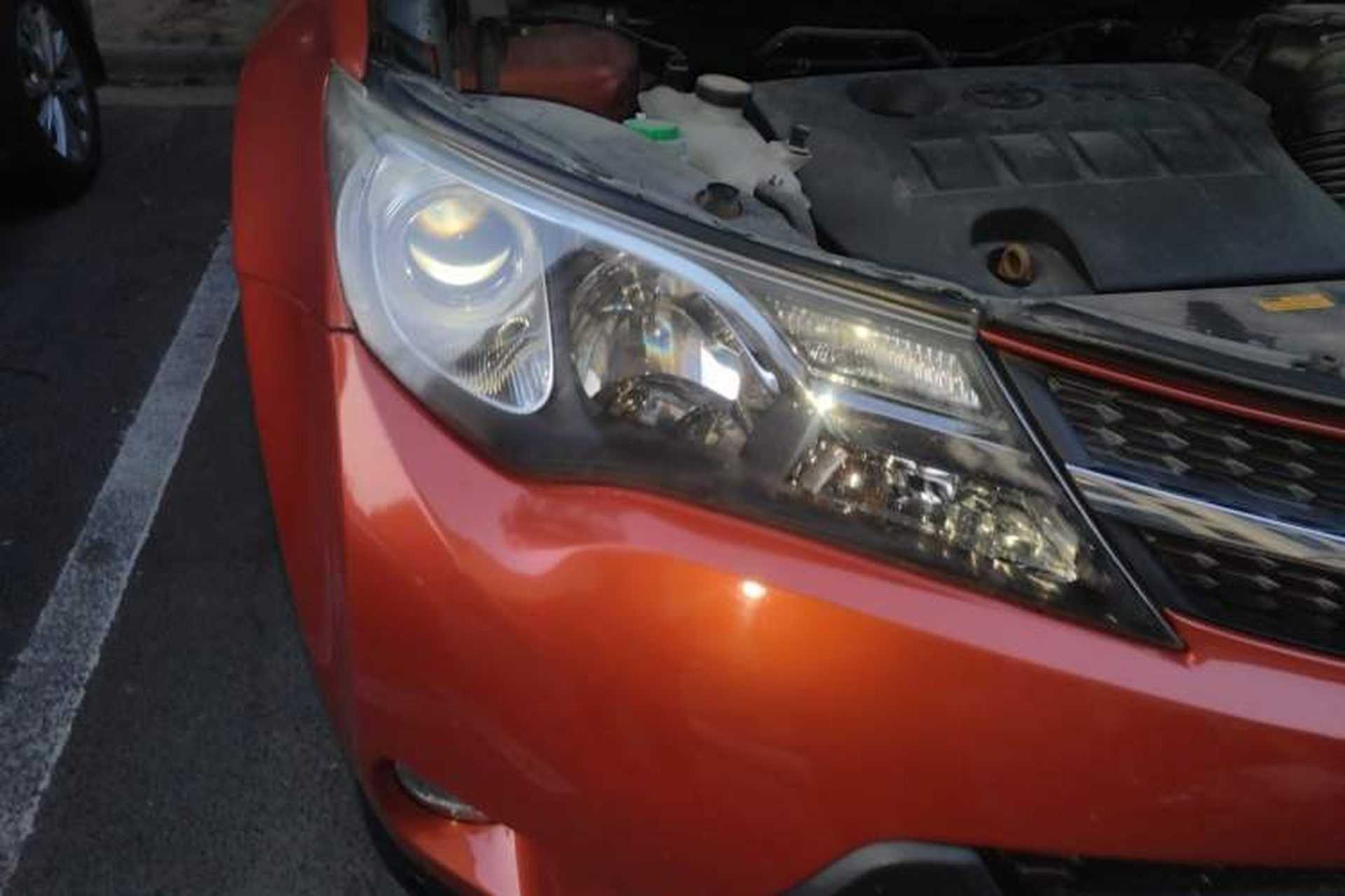 Used Toyota RAV4 2013 2.0L CVT Four-Wheel Drive New Edition Right Front Headlight