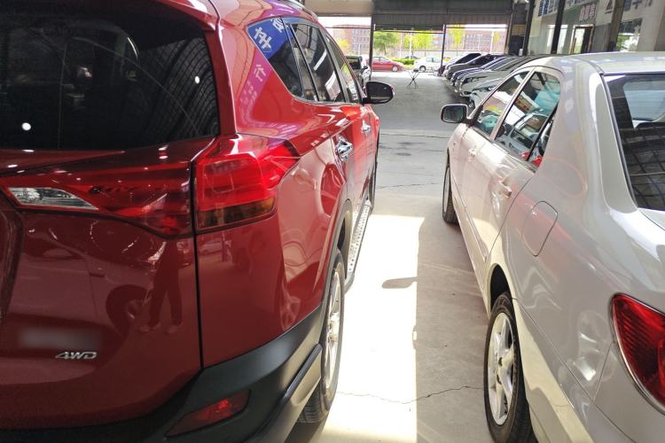 Used Toyota RAV4 2013 2.0L CVT Four-Wheel Drive New Edition Right Rear Taillight