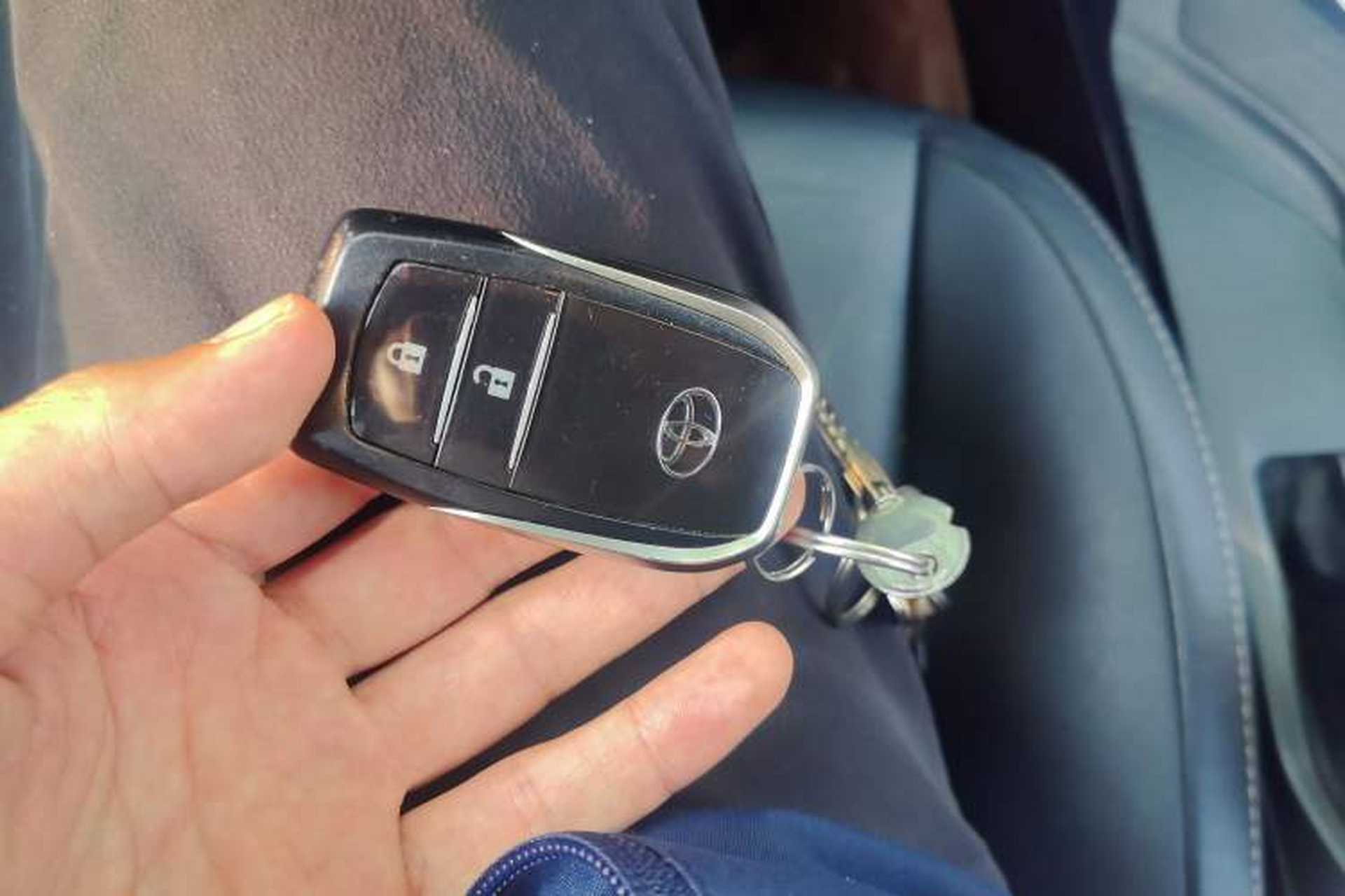 Used Toyota RAV4 2013 2.0L CVT Four-Wheel Drive New Edition Vehicle Key
