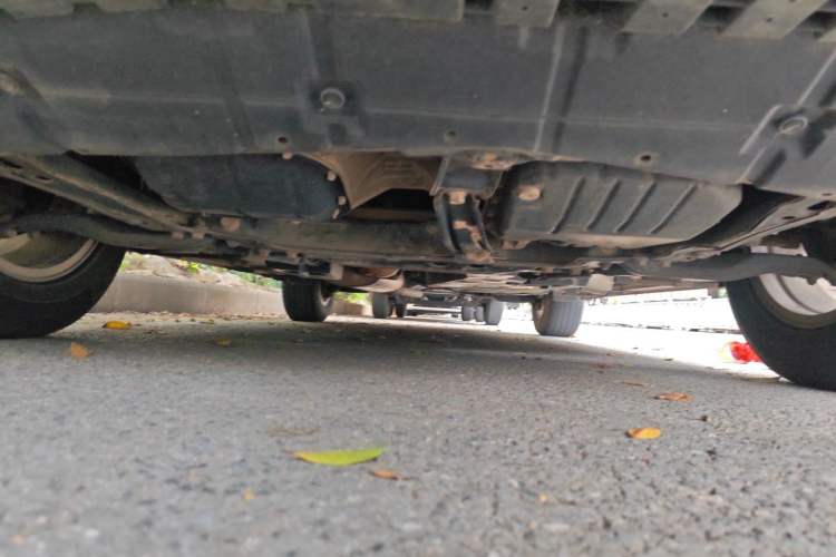 Used Toyota RAV4 2013 2.0L CVT Two-Wheel Drive Urban Edition Chassis Front