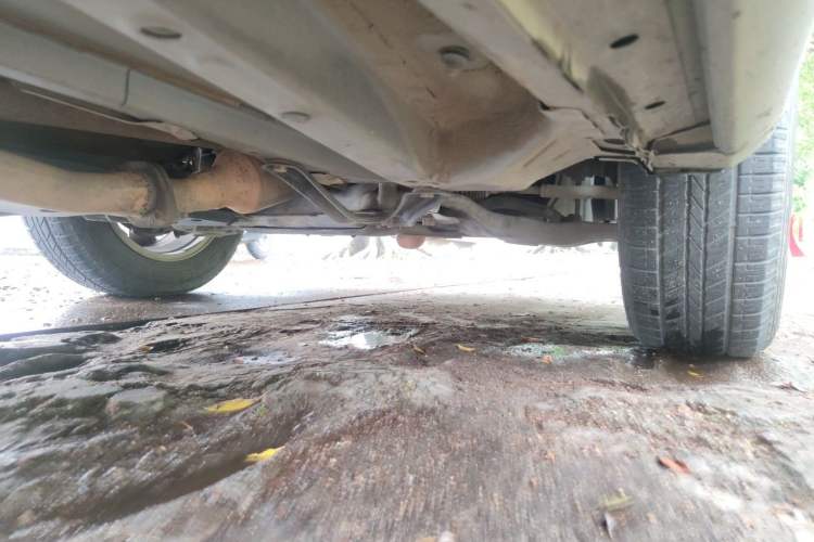 Used Toyota RAV4 2013 2.5L Automatic 4x4 Elite Edition Chassis Front Right