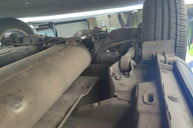 Used Toyota RAV4 2013 2.5L Automatic 4x4 Elite Edition Chassis Rear Right