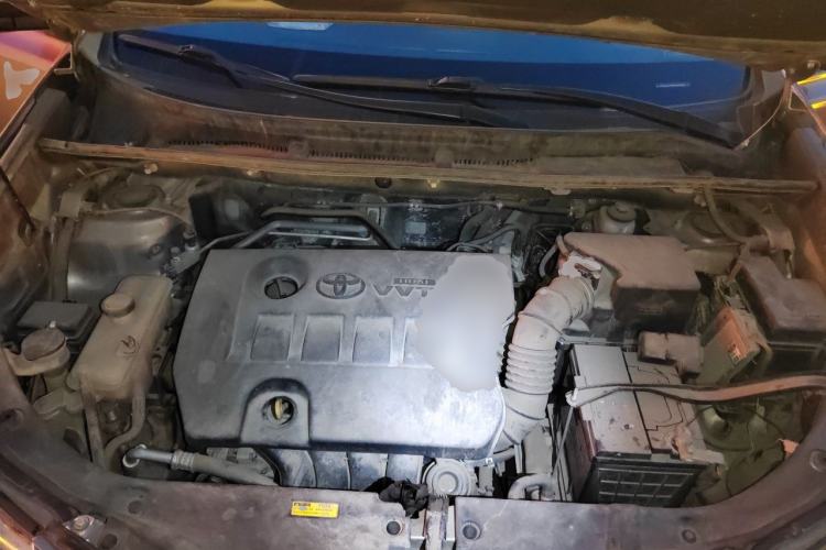 Used Toyota RAV4 2013 2.0L CVT Four-Wheel Drive New Edition Engine Bay