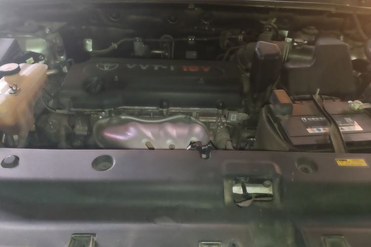 Used Toyota RAV4 2013 Special Edition 2.0L Automatic Classic Engine Bay