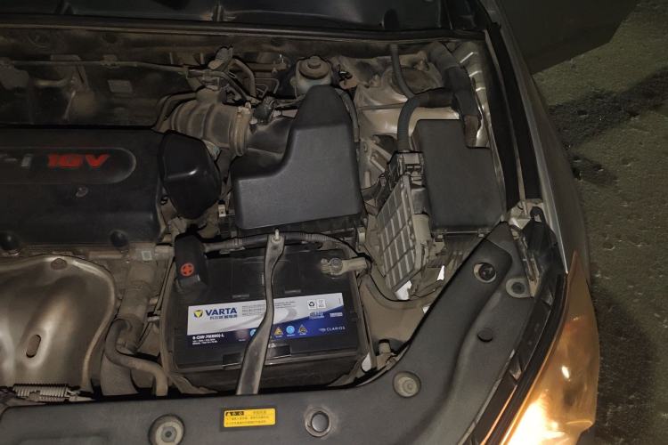 Used Toyota RAV4 2013 Special Edition 2.0L Automatic Elite Engine Bay Left