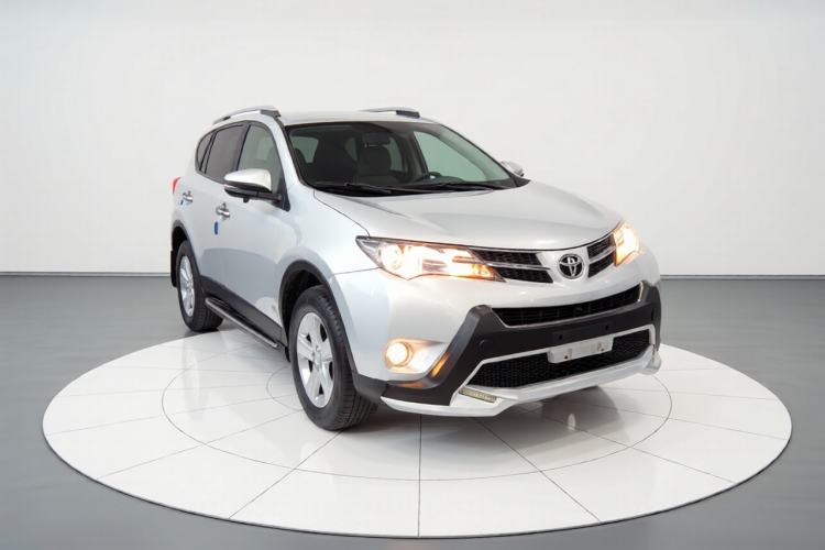 Used Toyota RAV4 2013 2.0L CVT Two-Wheel Drive Urban Edition Exterior 1