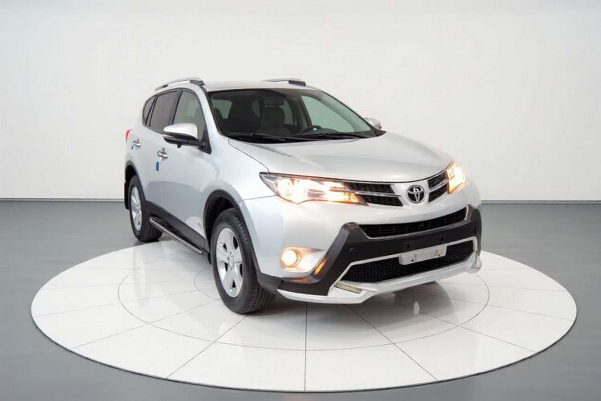 Used Toyota RAV4 2013 2.0L CVT Two-Wheel Drive Urban Edition Exterior 1