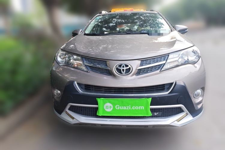 Used Toyota RAV4 2013 2.0L CVT Two-Wheel Drive Urban Edition Front