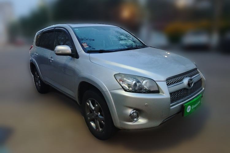 Used Toyota RAV4 2013 Special Edition 2.0L Automatic Elite Front Right 45 Deg