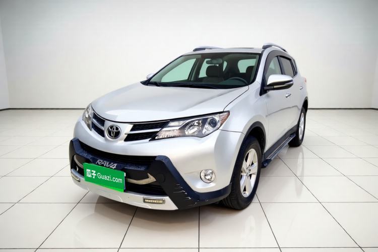 Używany Toyota RAV4 2013 2.0L CVT Four-Wheel Drive Fashion Edition Guazi used car, China used car export, Used car for sale, Used cars, Cheapest cars for sale