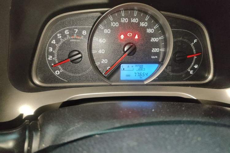 Used Toyota RAV4 2013 2.0L Manual Two-Wheel Drive Urban Edition Odometer Close Up