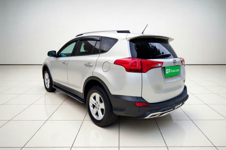 Used Toyota RAV4 2013 2.0L CVT Four-Wheel Drive Fashion Edition Rear Left 45 Deg