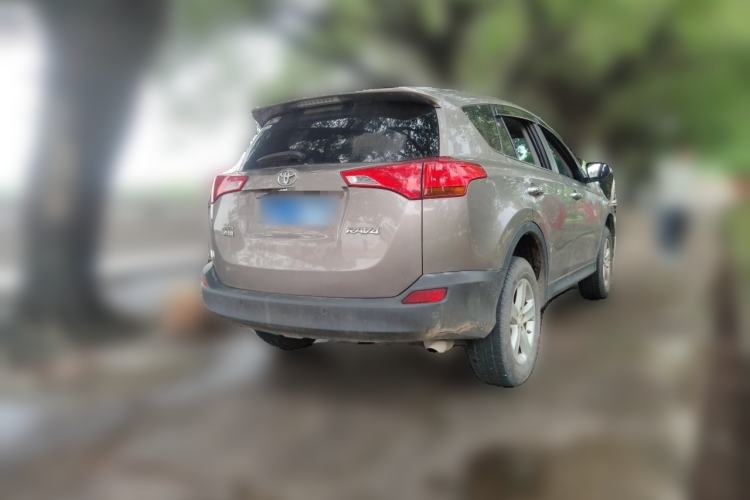 Used Toyota RAV4 2013 2.5L Automatic 4x4 Elite Edition Rear Right 45 Deg