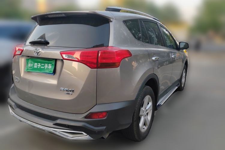 Used Toyota RAV4 2013 2.0L CVT Four-Wheel Drive New Edition Rear Right 45 Deg