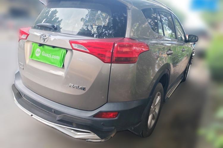 Used Toyota RAV4 2013 2.0L CVT Two-Wheel Drive Urban Edition Rear Right 45 Deg