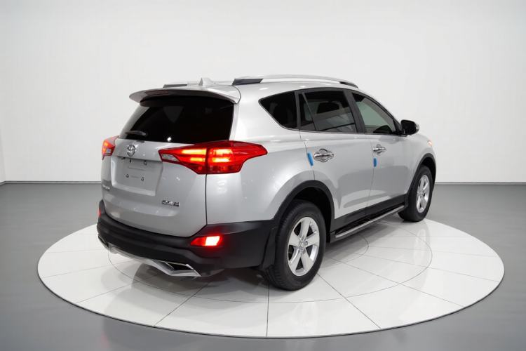 Used Toyota RAV4 2013 2.0L CVT Two-Wheel Drive Urban Edition Rear Right 45 Deg