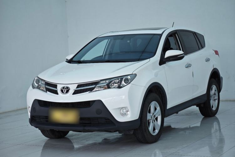 Używany Toyota RAV4 2013 2.0L CVT Four-Wheel Drive New Edition Guazi used car, China used car export, Used car for sale, Used  cars, Cheapest cars for sale