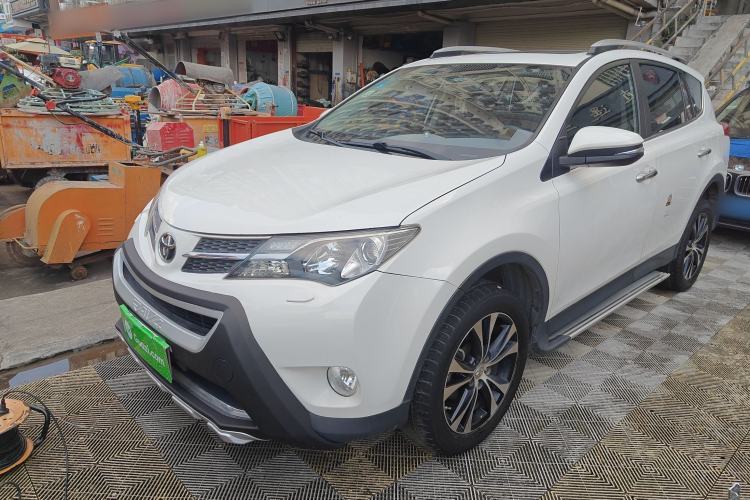 Ojetý Toyota RAV4 2013 2.5L Automatic 4x4 Luxury Edition Guazi used car, China used car export, Used car for sale, Used  cars, Cheapest cars for sale