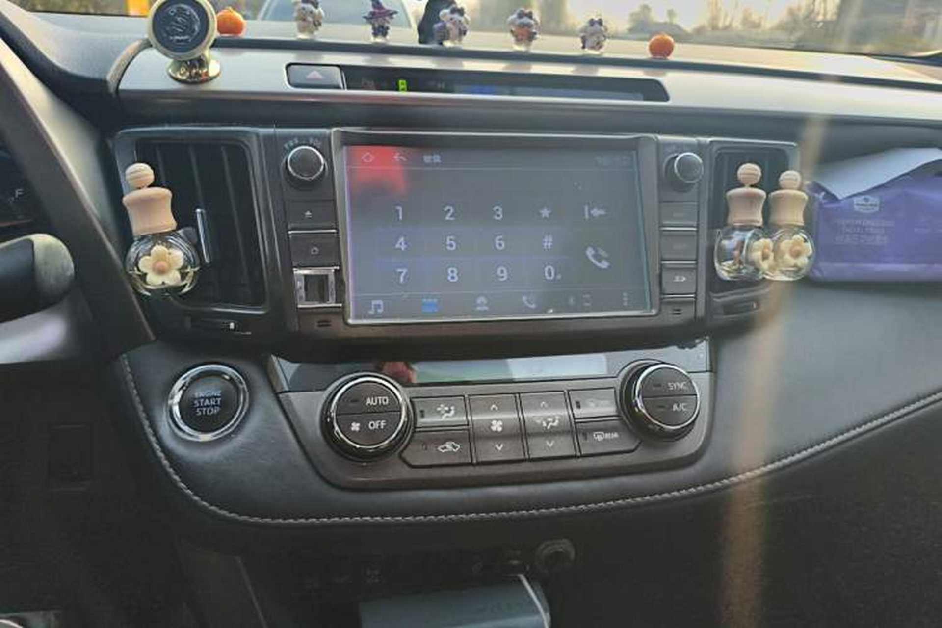 Used Toyota RAV4 2013 2.0L CVT Four-Wheel Drive New Edition Audio And AC Panel