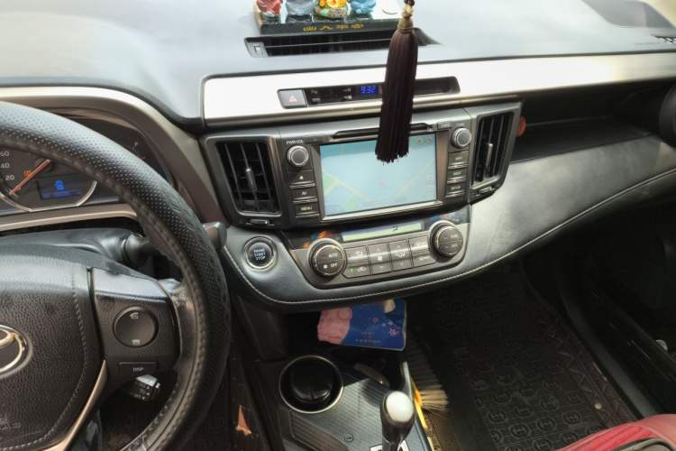 Used Toyota RAV4 2013 2.0L CVT Four-Wheel Drive New Edition Audio And AC Panel