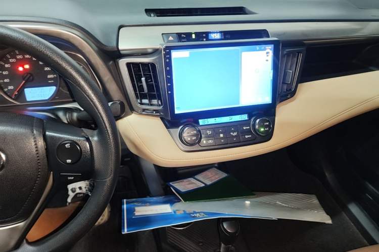 Used Toyota RAV4 2013 2.0L CVT Four-Wheel Drive Fashion Edition Audio And AC Panel