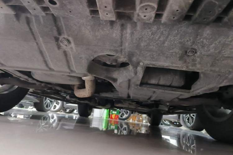 Used Toyota RAV4 2013 2.5L Automatic 4x4 Elite Edition Chassis Front