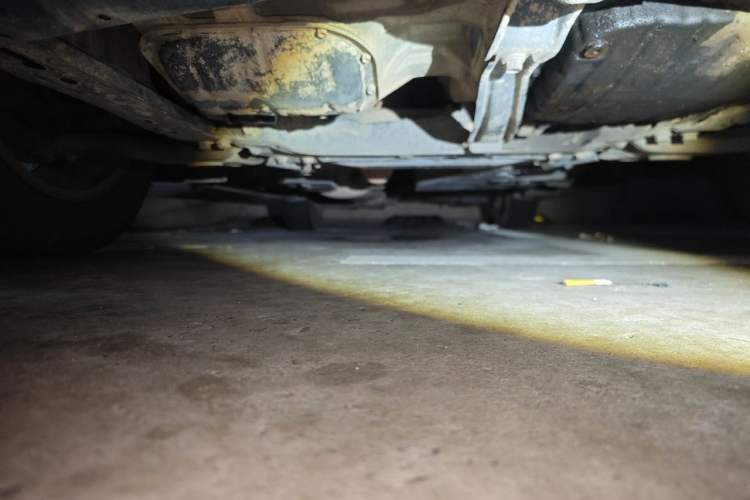 Used Toyota RAV4 2013 2.0L CVT Two-Wheel Drive Urban Edition Chassis Front