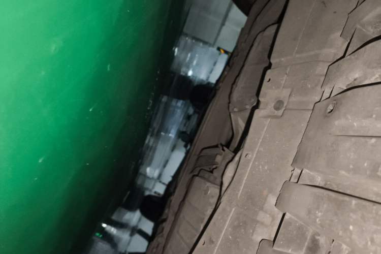 Used Toyota RAV4 2013 2.0L CVT Two-Wheel Drive Urban Edition Chassis Front