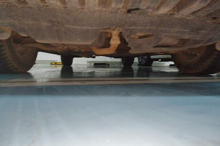 Used Toyota RAV4 2013 2.5L Automatic 4x4 Elite Edition Chassis Front