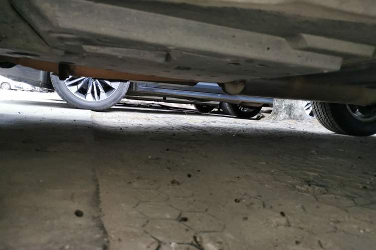 Used Toyota RAV4 2013 2.5L Automatic 4x4 Elite Edition Chassis Front Left