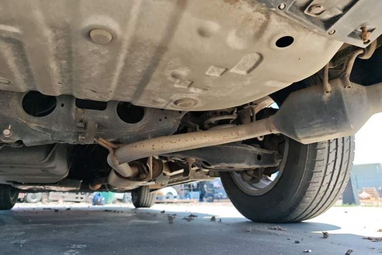 Used Toyota RAV4 2013 2.0L CVT Two-Wheel Drive Urban Edition Chassis Front Left