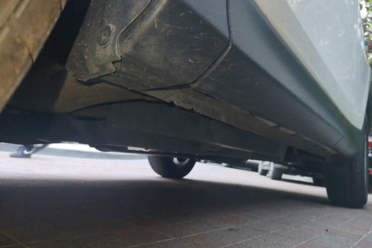 Used Toyota RAV4 2013 2.5L Automatic 4x4 Elite Edition Chassis Front Left
