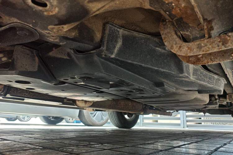 Used Toyota RAV4 2013 2.5L Automatic 4x4 Elite Edition Chassis Front Left