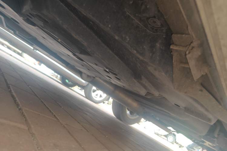 Used Toyota RAV4 2013 2.0L CVT Two-Wheel Drive Urban Edition Chassis Front Left