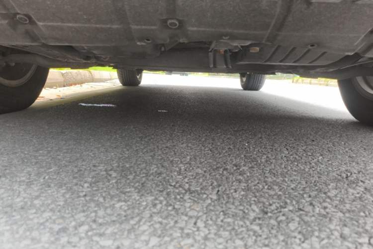 Used Toyota RAV4 2013 2.0L CVT Two-Wheel Drive Urban Edition Chassis Front