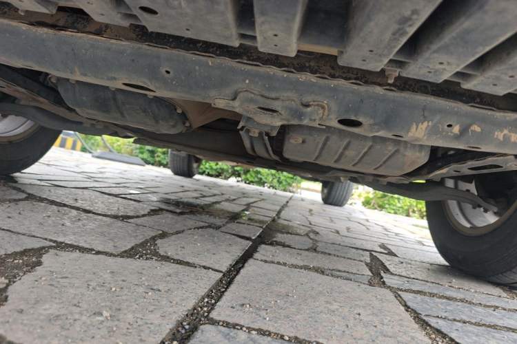 Used Toyota RAV4 2013 2.0L CVT Two-Wheel Drive Urban Edition Chassis Front