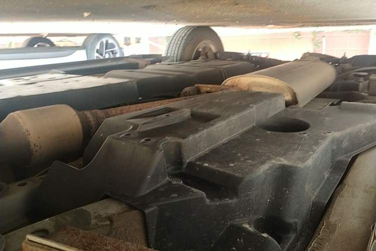 Used Toyota RAV4 2013 2.0L CVT Two-Wheel Drive Urban Edition Chassis Front Right