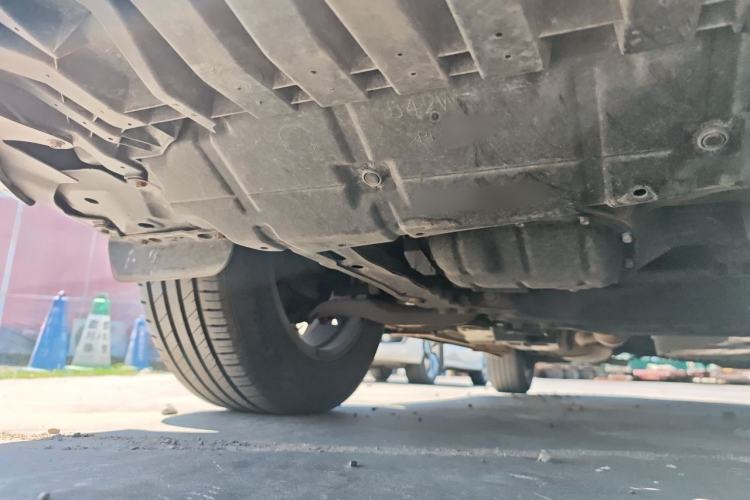 Used Toyota RAV4 2013 2.0L CVT Two-Wheel Drive Urban Edition Chassis Front Right