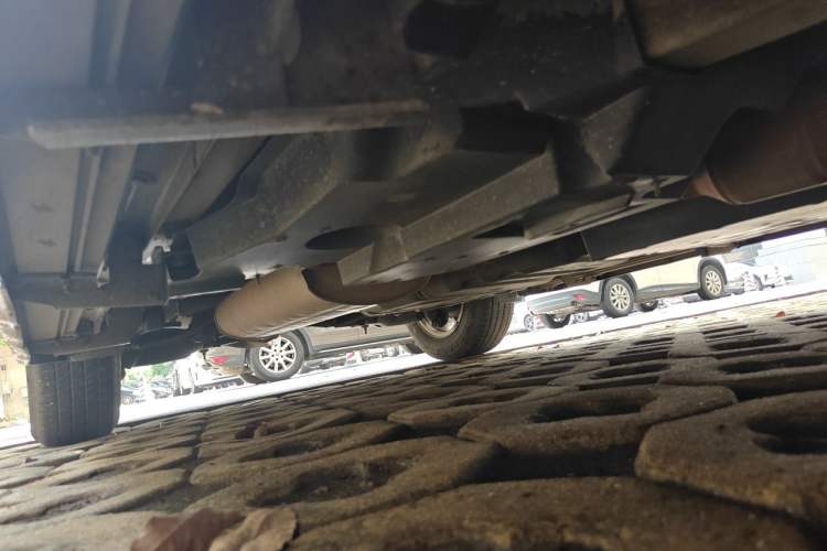 Used Toyota RAV4 2013 2.0L CVT Two-Wheel Drive Urban Edition Chassis Front Right