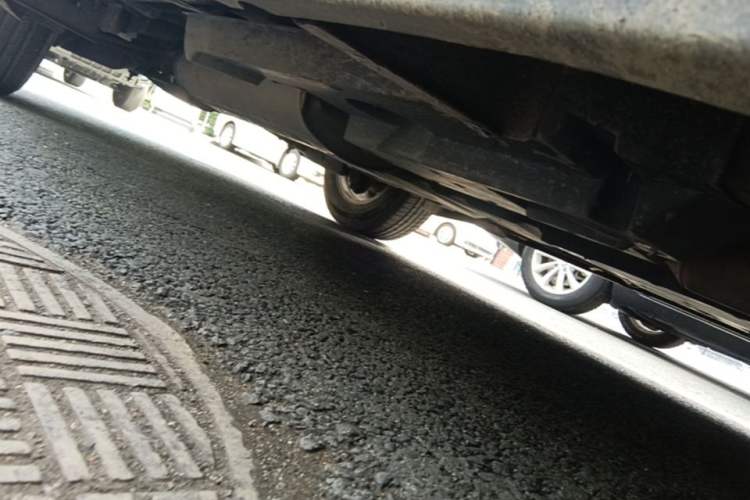 Used Toyota RAV4 2013 2.0L CVT Two-Wheel Drive Urban Edition Chassis Front Right