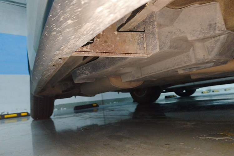 Used Toyota RAV4 2013 2.5L Automatic 4x4 Elite Edition Chassis Front Right
