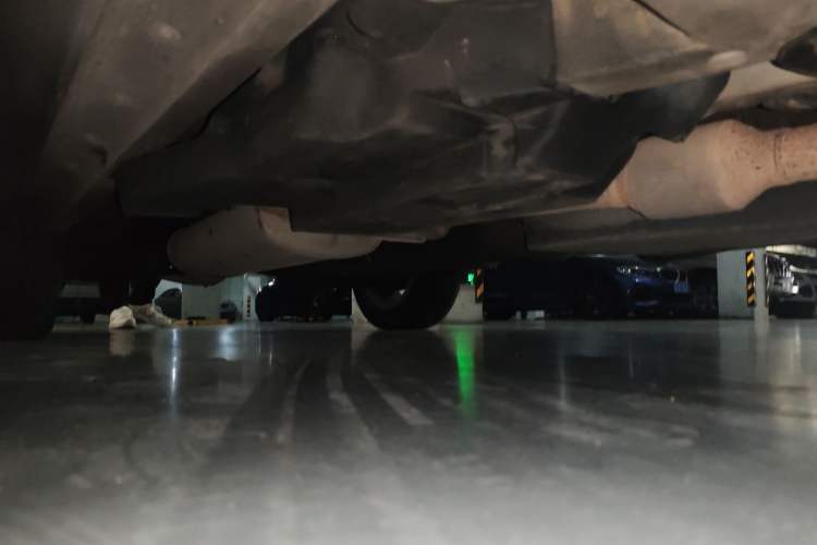 Used Toyota RAV4 2013 2.0L CVT Two-Wheel Drive Urban Edition Chassis Front Right