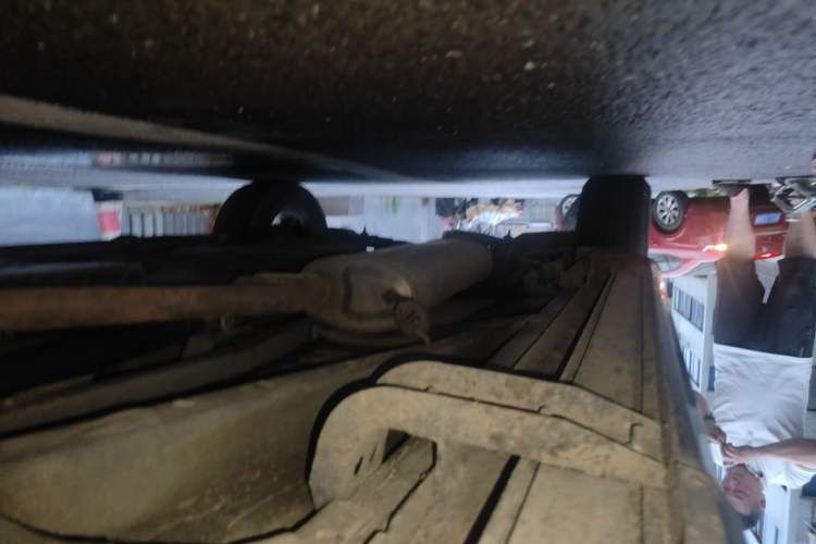 Used Toyota RAV4 2013 2.5L Automatic 4x4 Prestige Edition Chassis Front Right