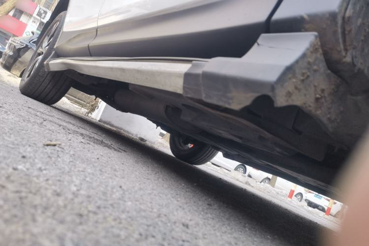 Used Toyota RAV4 2013 2.5L Automatic 4x4 Luxury Edition Chassis Front Right